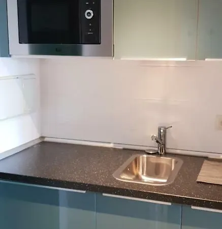 Beautiful On The Seafront Апартаменты *